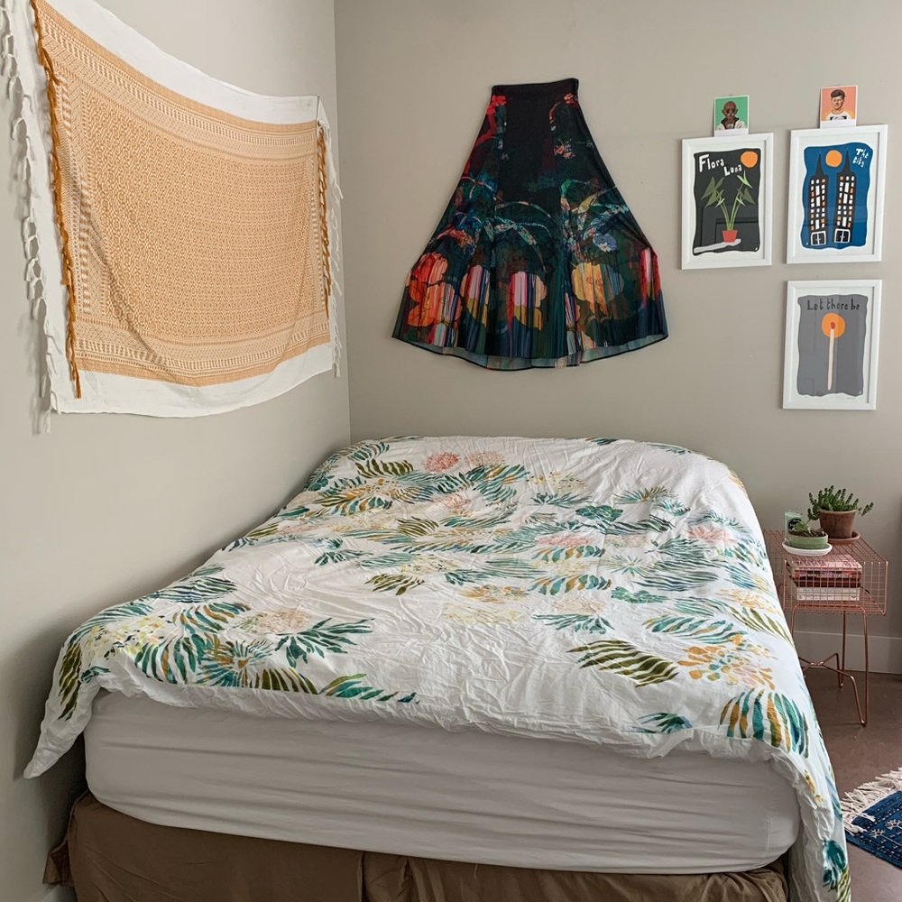 Queen duvet cover